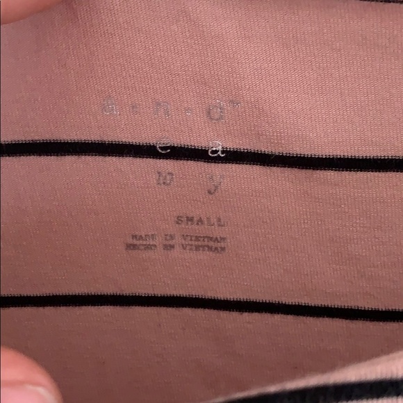 Striped shirt with bumble bee embellishment - Picture 3 of 4